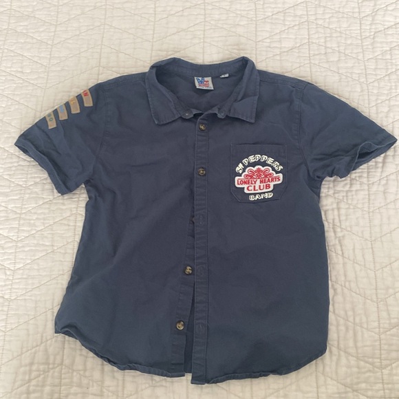 Junk Food Boys Beatles Sergeant Peppers Lonely Hearts Club Band Shirt Tee - L - Picture 2 of 7